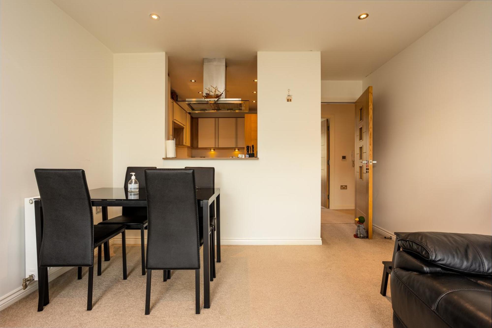 Comfy 2 Bedroom Apartment Near Edinburgh City Centre Zewnętrze zdjęcie